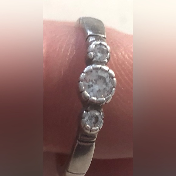 Silpada vintage Sterling Silver Cubic Zirconia Trio Ring - size 6 - Picture 2 of 5